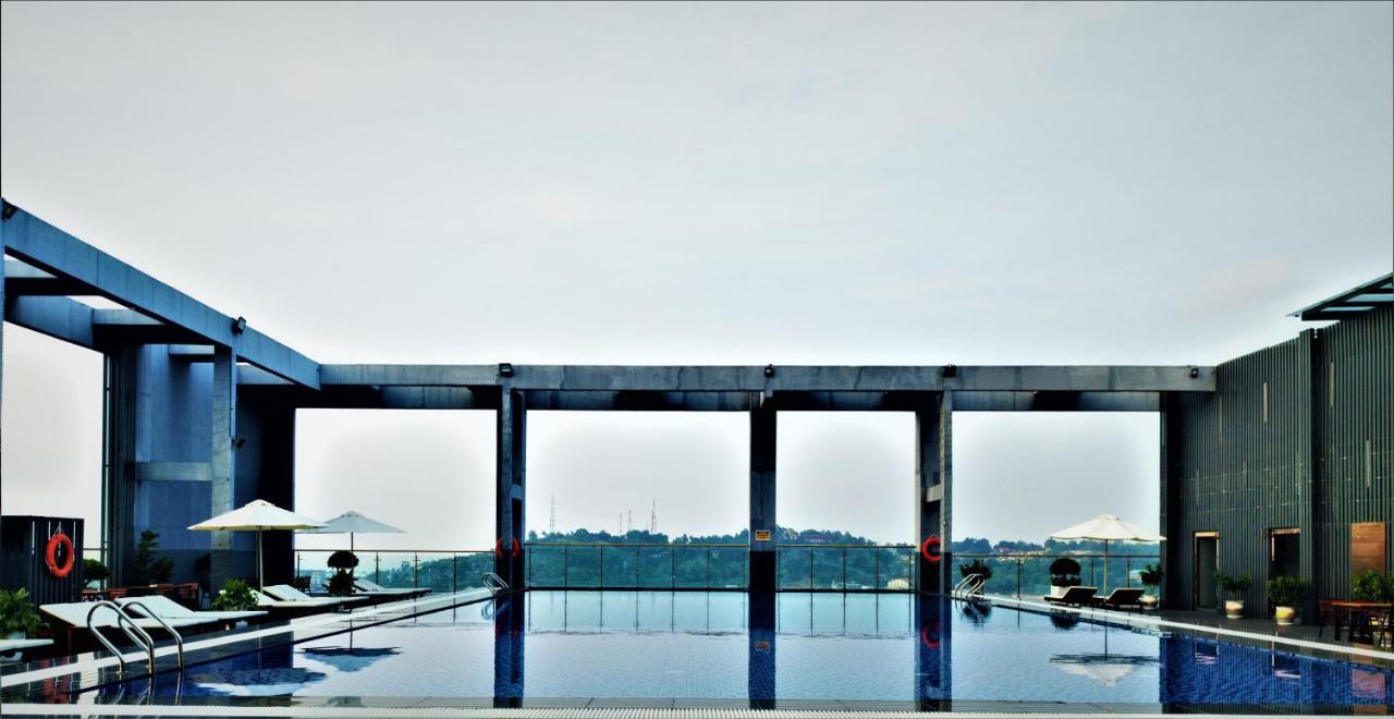 Legend Hotel And Resort Sihanoukville Bagian luar foto